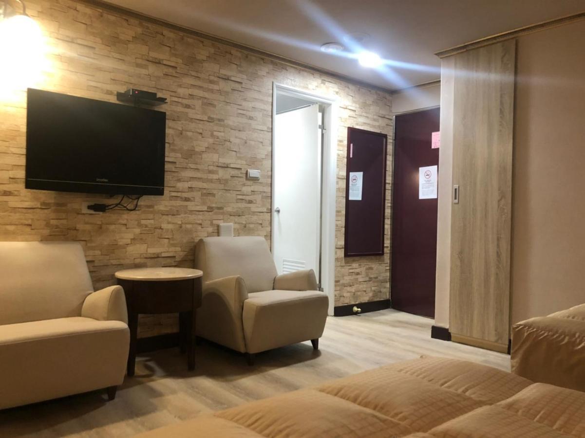 Doitsu Hotel تايبيه المظهر الخارجي الصورة